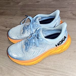 Hoka Clifton 8 (size: 6.5 wide)
